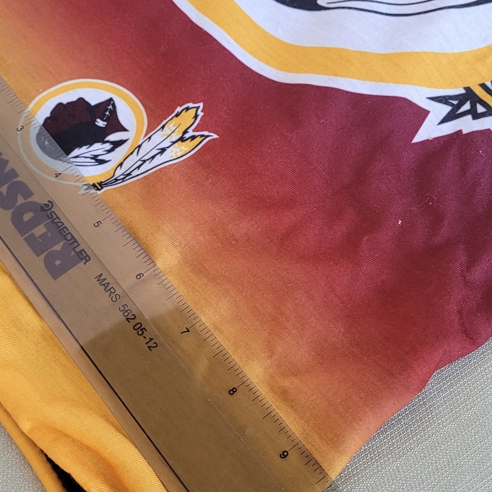 Washington Redskins Scarf - Picture 5 of 9